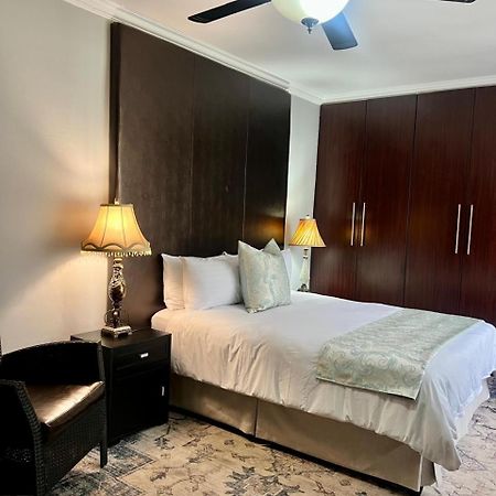 Silken Trap Accommodation No Loadshedding Γιοχάνεσμπουργκ Εξωτερικό φωτογραφία